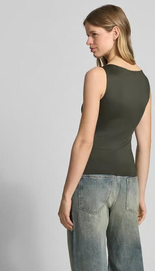 Weekday Tanktop met boothals model 'Annie'