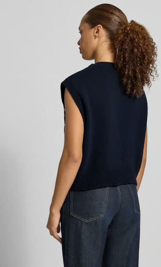 Weekend Max Mara boxy fit spencer van zuivere scheerwol model 'SAVANA'