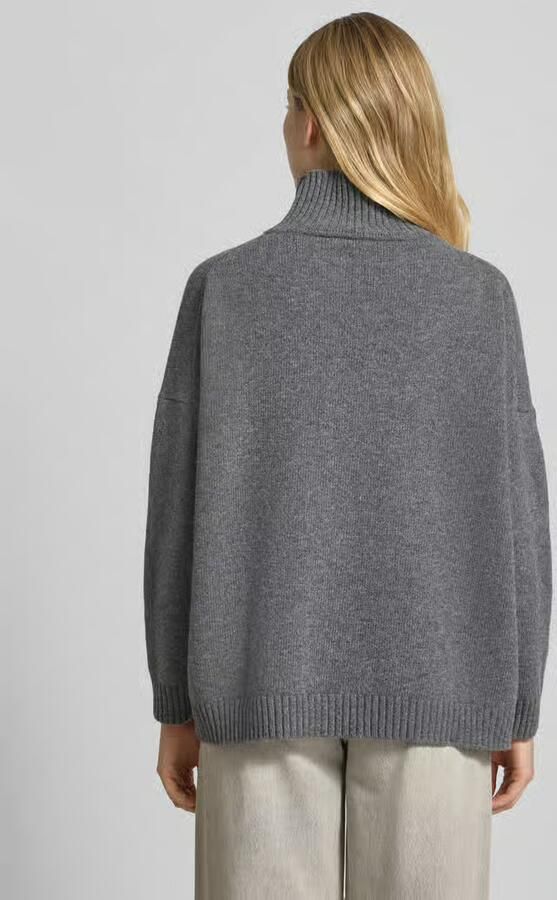 Weekend Max Mara Oversized coltrui van een pure scheerwol model 'BORGIA'