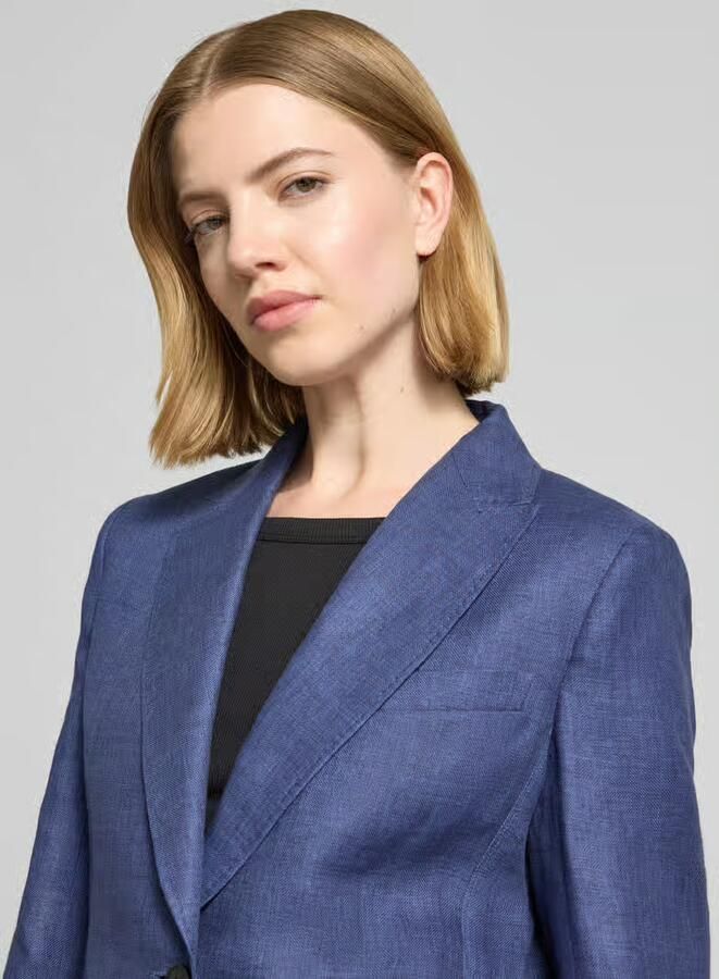 Weekend Max Mara Shaped fit blazer van puur linnen model 'NALUT'