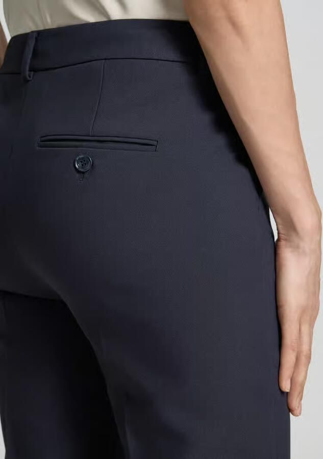 Weekend Max Mara Slim fit bandplooibroek met viscose Model 'RANA'