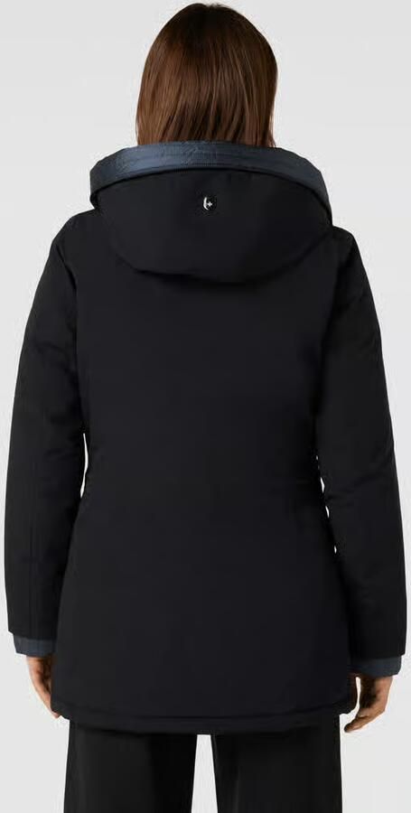 Wellensteyn Shaped fit functioneel jack met capuchon model 'MELODY'