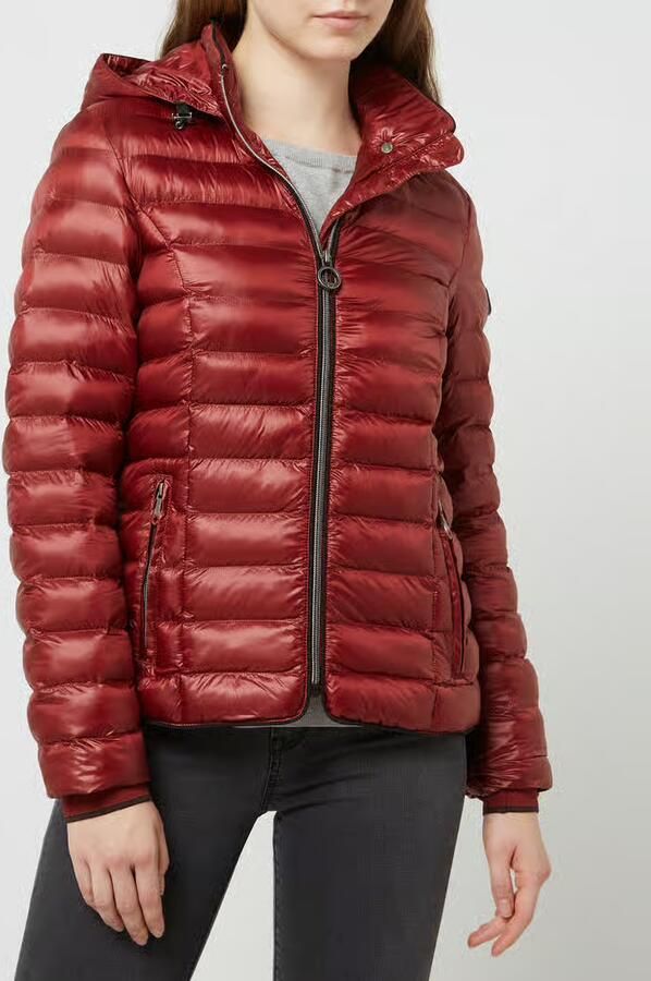 Wellensteyn Shaped fit gewatteerd jack met afneembare capuchon model 'ITALY HOOD'