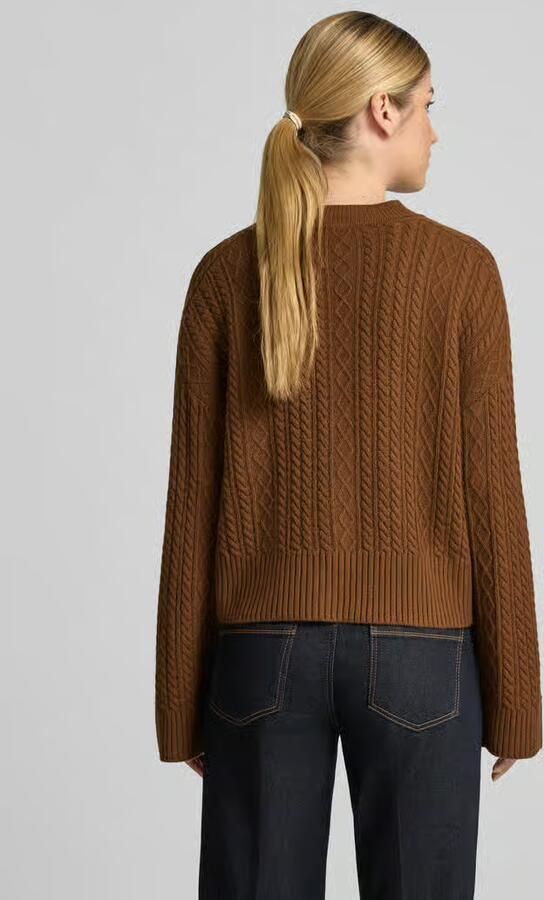 Windsor. Gebreide pullover van lanawol met kabelpatroon - Foto 2