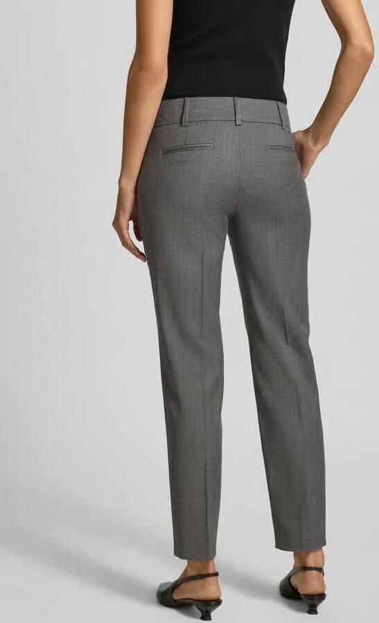 Windsor. Slim fit broek van een mix van scheerwol en elastaan