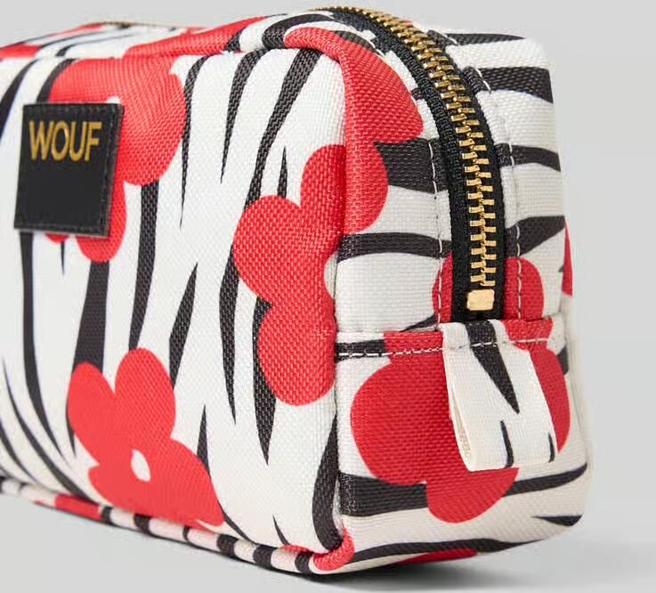 WOUF Make-uptasje met all-over dierenprint model 'Wildflower'