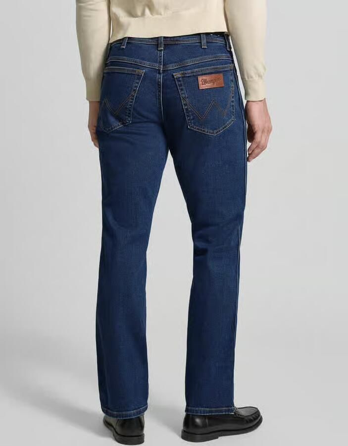 Wrangler Straight fit jeans in 5-pocketdesign model 'Texas'