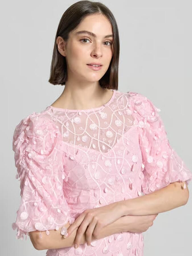YAS Avondjurk met applicaties model 'BEATE'