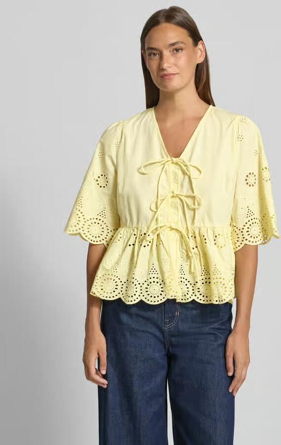 YAS Blouse met broderie anglaise en vetersluiting model 'CORNELIA' - Foto 2