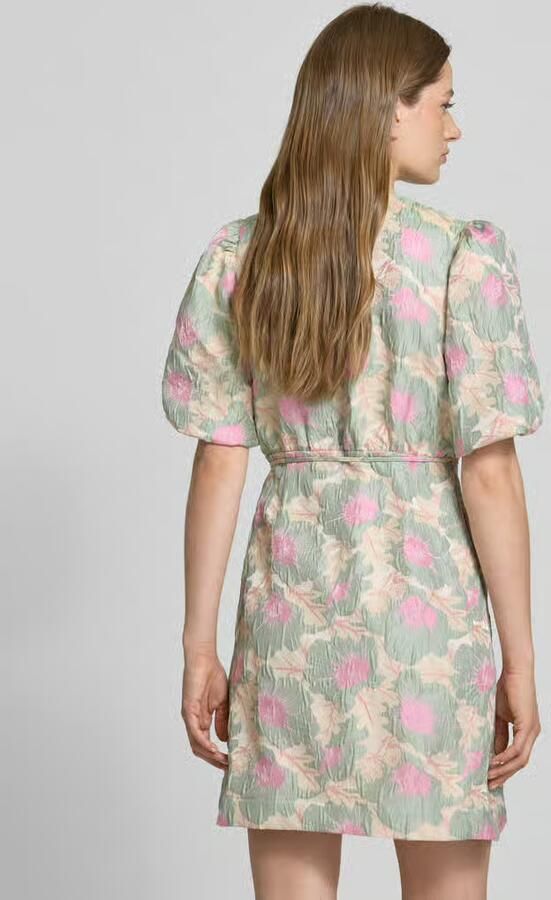 YAS Cocktailjurk in wikkellook model 'PINJE'