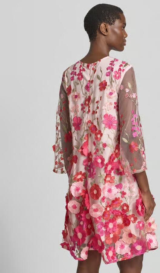 YAS Knielange cocktailjurk met stitchings model 'FLOWERING'