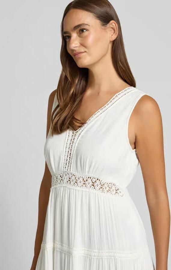 YAS Maxi-jurk met opengewerkte borduursels model 'Anini' - Foto 2