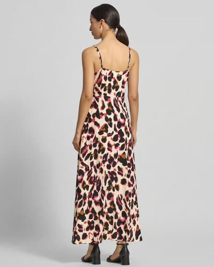 YAS maxi-jurk van viscose met knoopsluiting model 'SAVANNA' - Foto 3