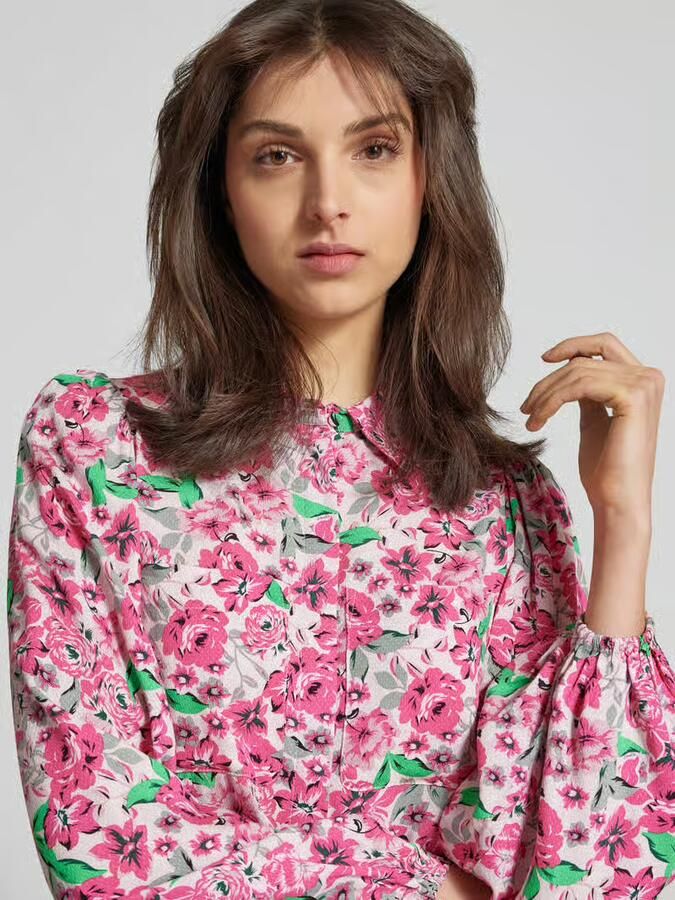 YAS Regular fit blouse met opgestikte borstzakken model 'ALIRA'
