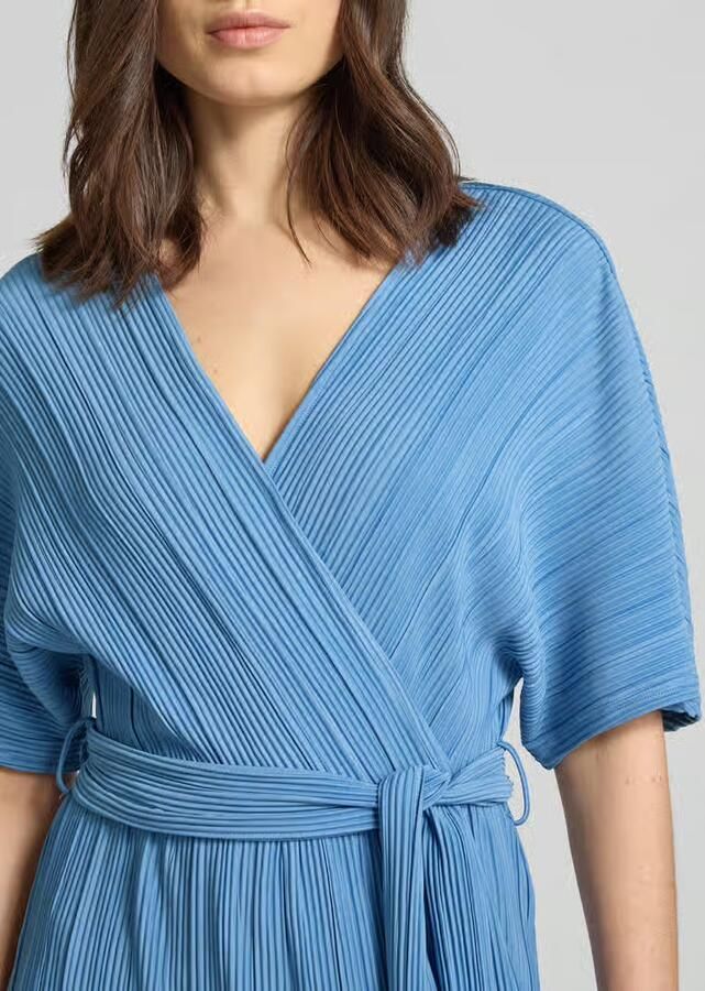 YAS Regular fit jumpsuit met V-hals Model 'Olinda'