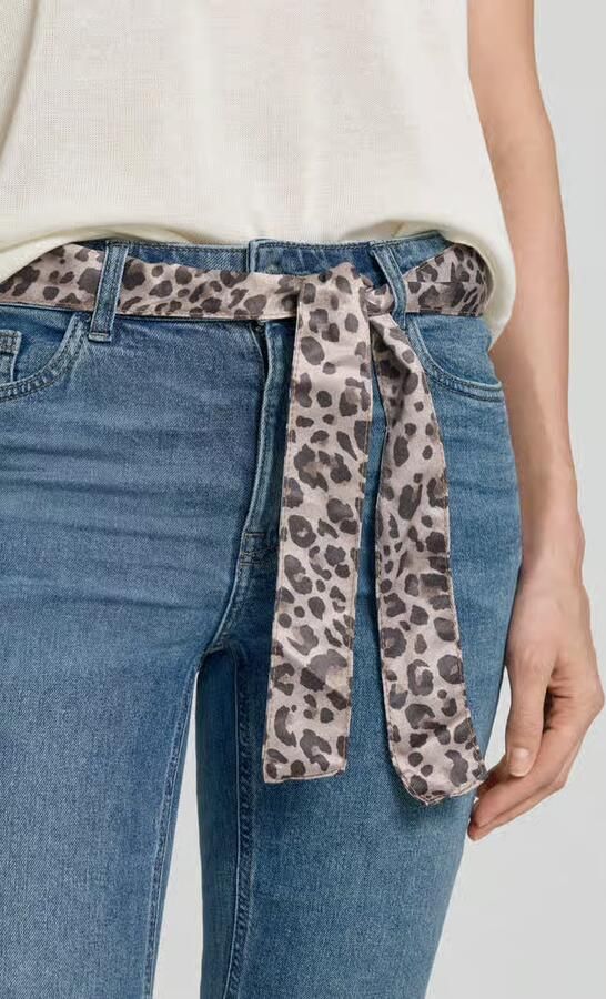 Zero slim fit jeans met strikceintuur en zoom met omslag