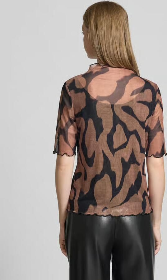 Zero T-shirt in semi-transparant design