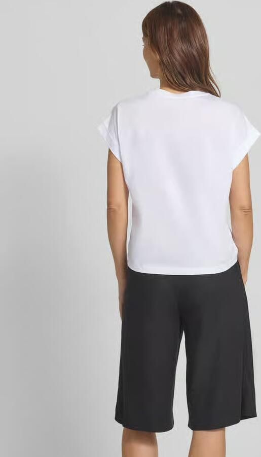 Zero T-shirt met siersteentjes