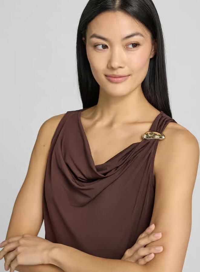 Zero Top met asymmetrische cascadehals