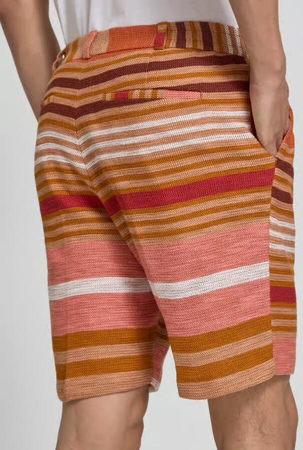 Zuitable short met steekzakken