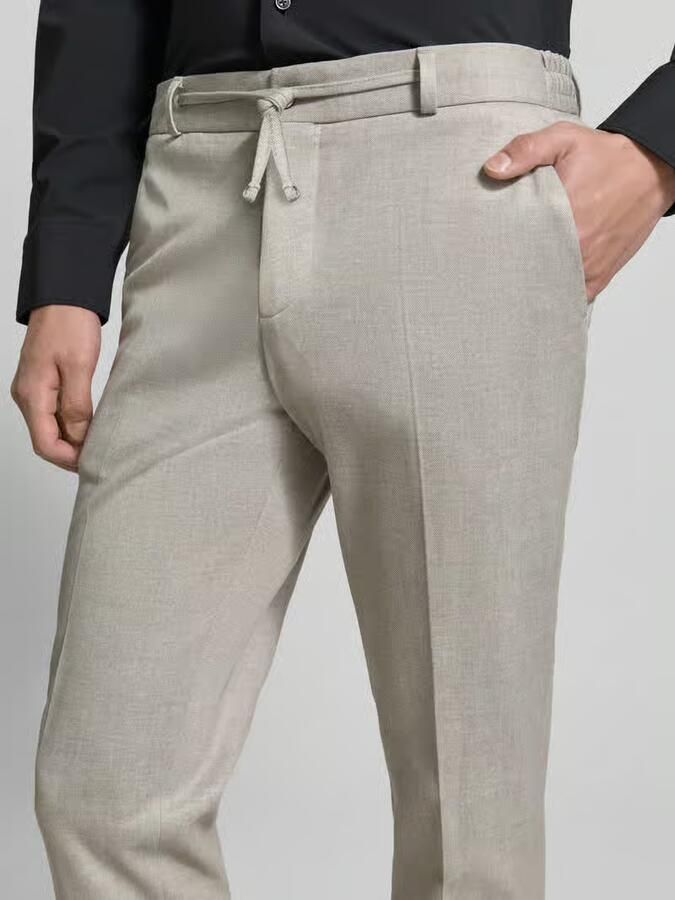 Zuitable straight fit stoffen broek met bandplooien model 'Sparta'