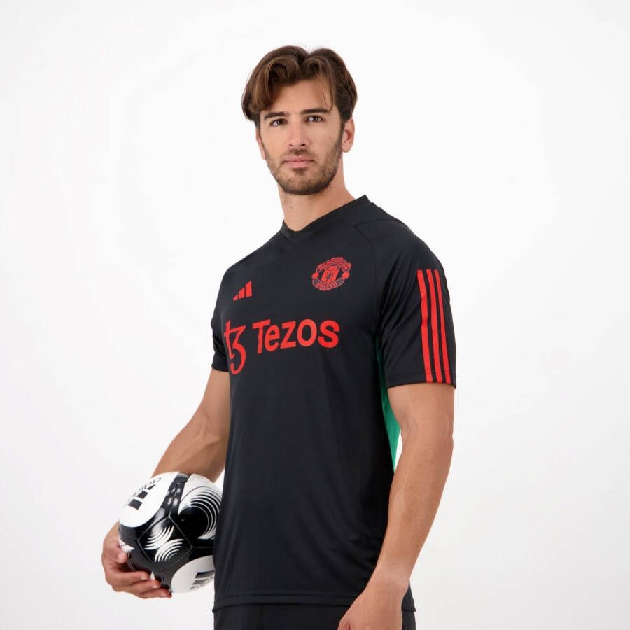 Adidas manchester united trainingsshirt 23 24 zwart heren