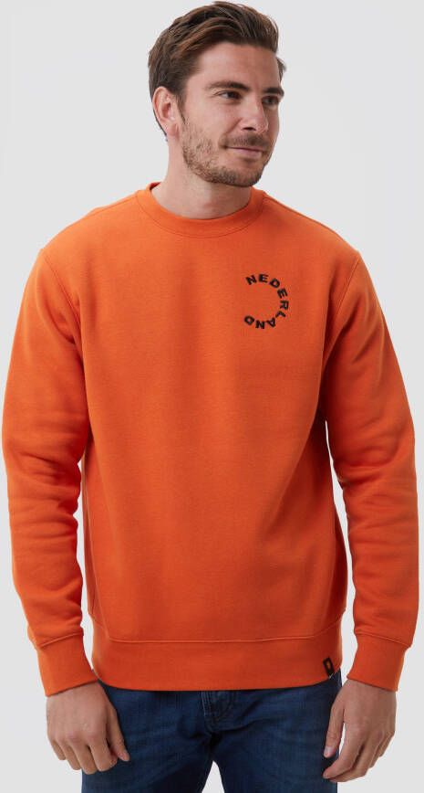 Nike knvb nederland sportswear club crew sweater 22 23 oranje heren