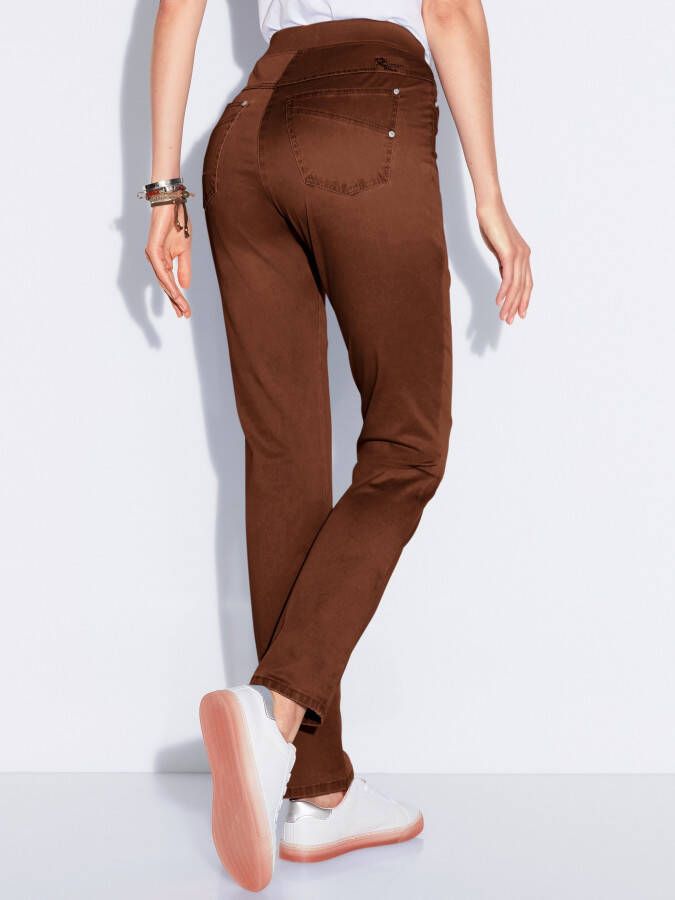Brax Comfort Plus-broek model Carina Van Raphaela by bruin