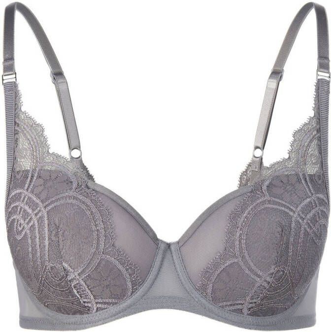 Mey Beha met kant model 'Space'