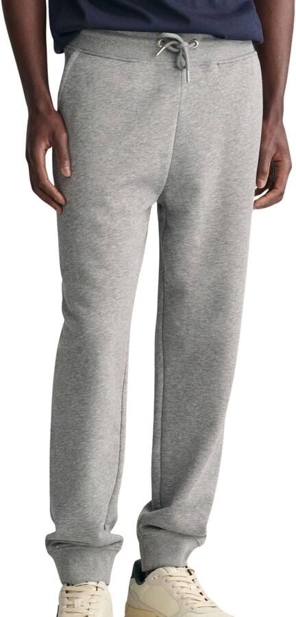 Gant Sweatbroek REG SHIELD SWEATPANTS met logo-borduurwerk onder de boord