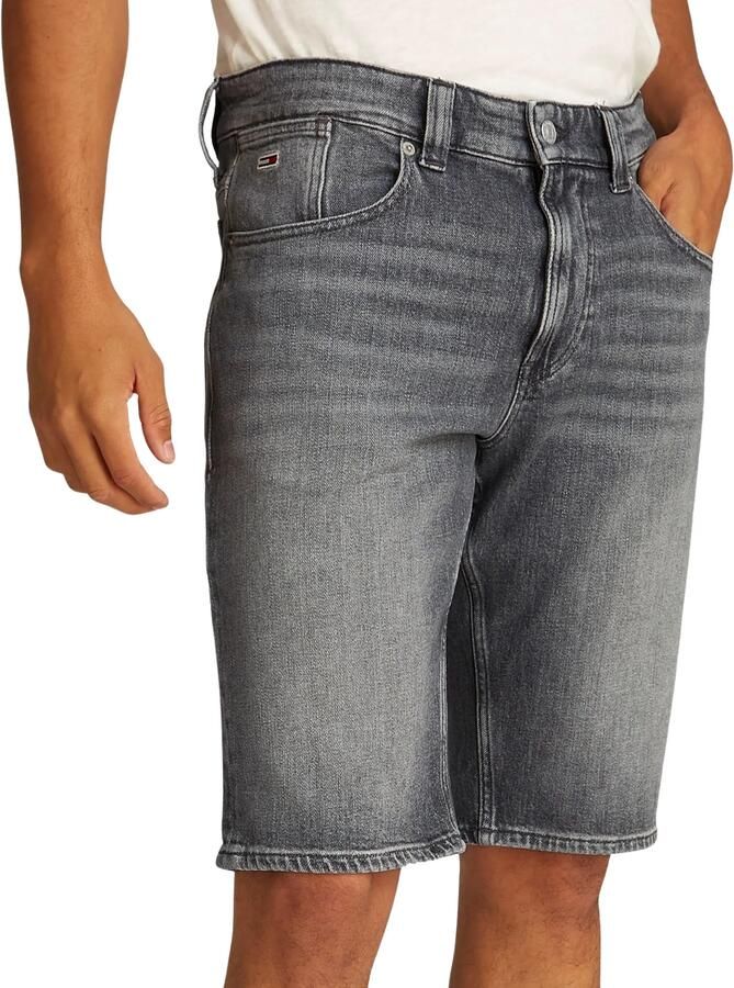 Tommy Jeans Slim fit korte jeans van katoenmix model 'RONNIE'
