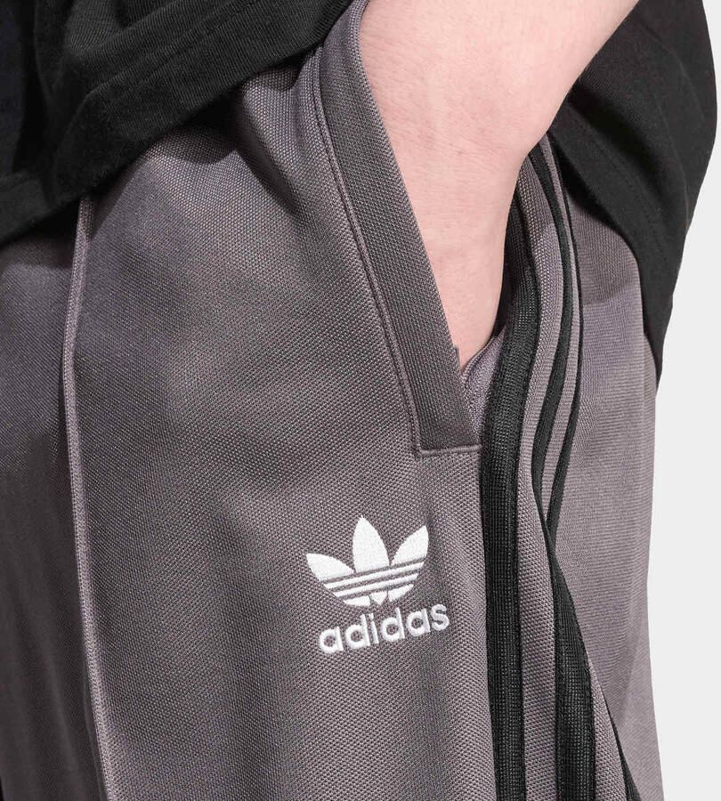 Adidas Originals Baggy Track Pant Men Trainingsbroeken grijs Maat XL Kleding