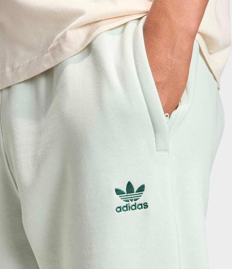 Adidas Originals Essential Open Hem Loose Pants Men Trainingsbroeken beige Maat XL Kleding