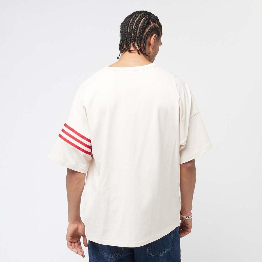 Adidas Originals Neuclassics T-Shirt Men T-Shirts & Polo's beige Maat XL Kleding