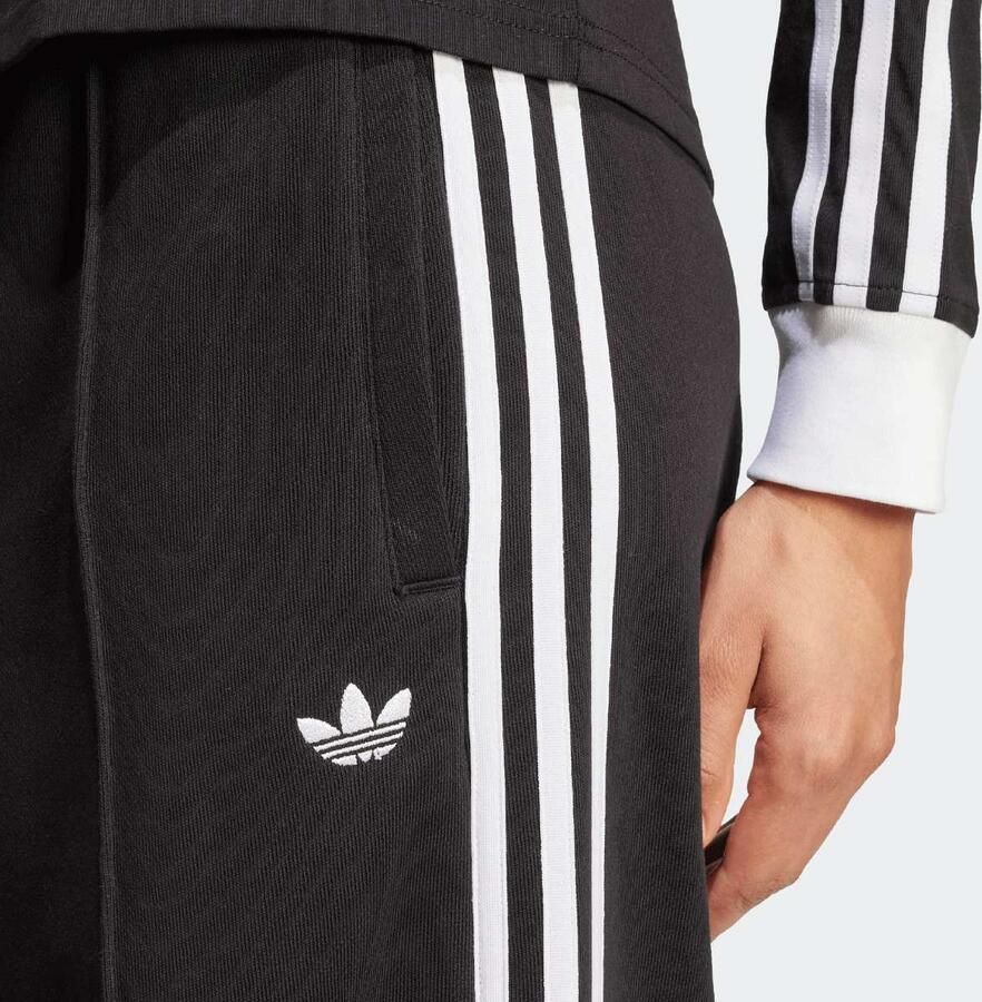 Adidas Originals Wide Sweatpant Wo Trainingsbroeken zwart Maat XS Kleding