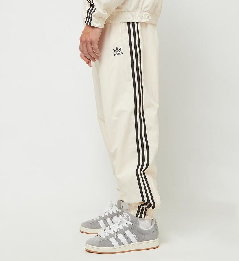 Adidas Originals Woven Firbired Trackpant Men Trainingsbroeken beige Maat XL Kleding