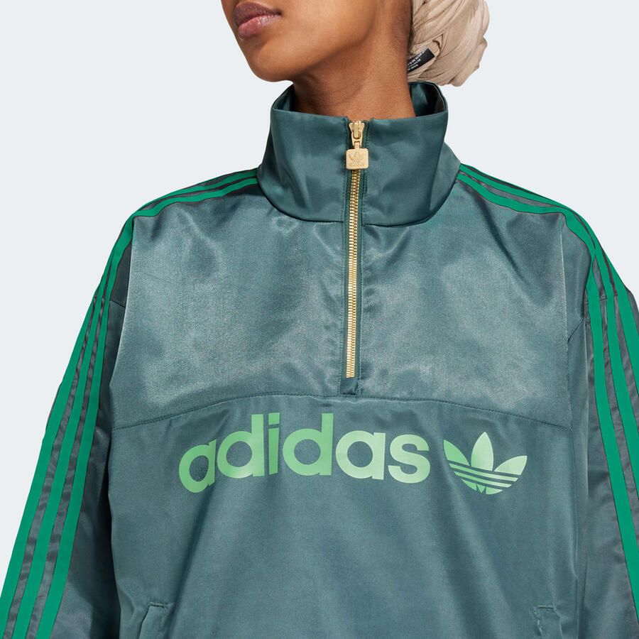 Adidas Originals Woven Windbreaker Women Windbreakers groen Maat XS Kleding