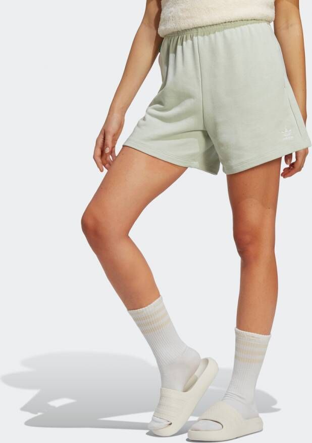 adidas Originals Essentials+ Shorts Sportshorts Kleding linen green maat: S beschikbare maaten:XS S M L XL