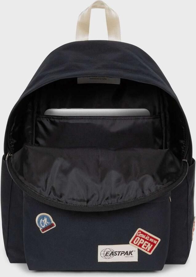 Eastpak Day Pak'r Road To Patches Unisex Rugzakken zwart Maat ONE SIZE Accessoires - Foto 2