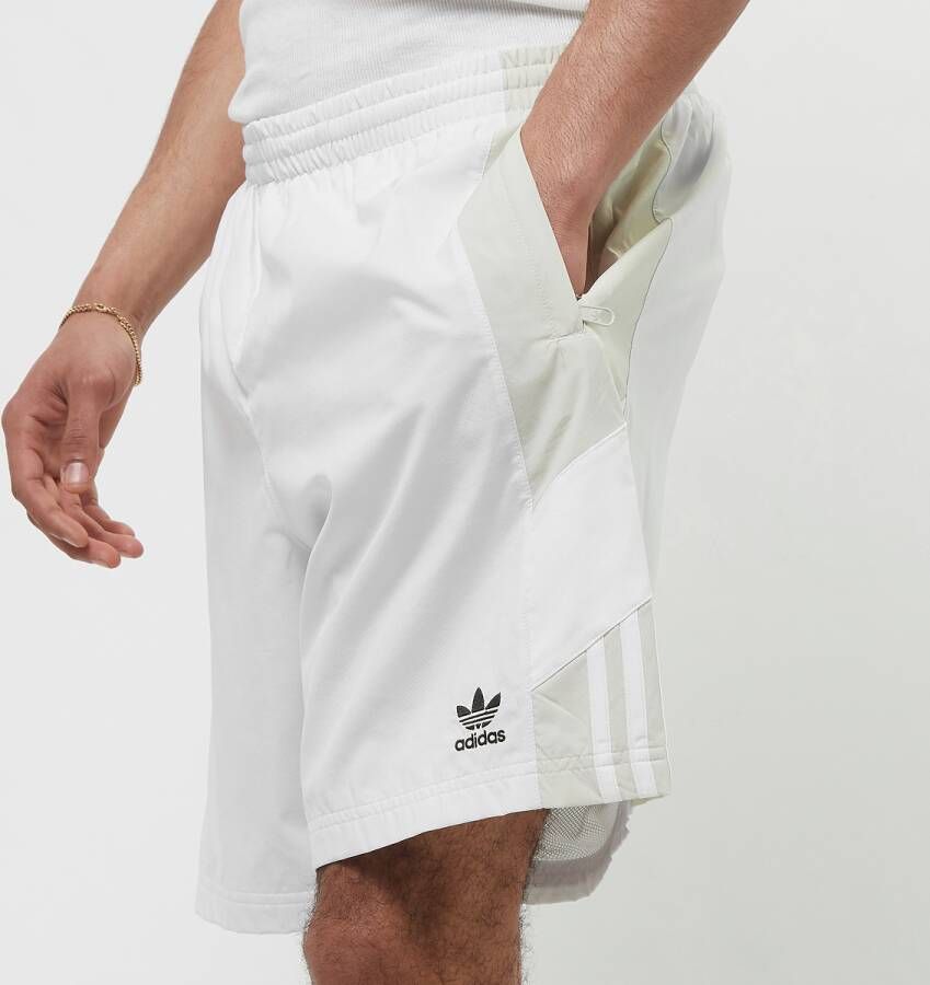 adidas Originals Rekive Shorts Sportshorts Kleding crystal white alumina maat: S beschikbare maaten:S