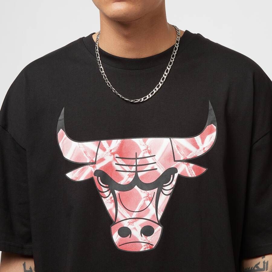 new era NBA Infill Logo Oversize Tee Chicago Bulls