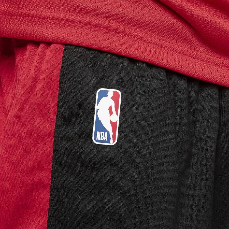 NIKE Basketball Short Practice 18 Chicago Bulls