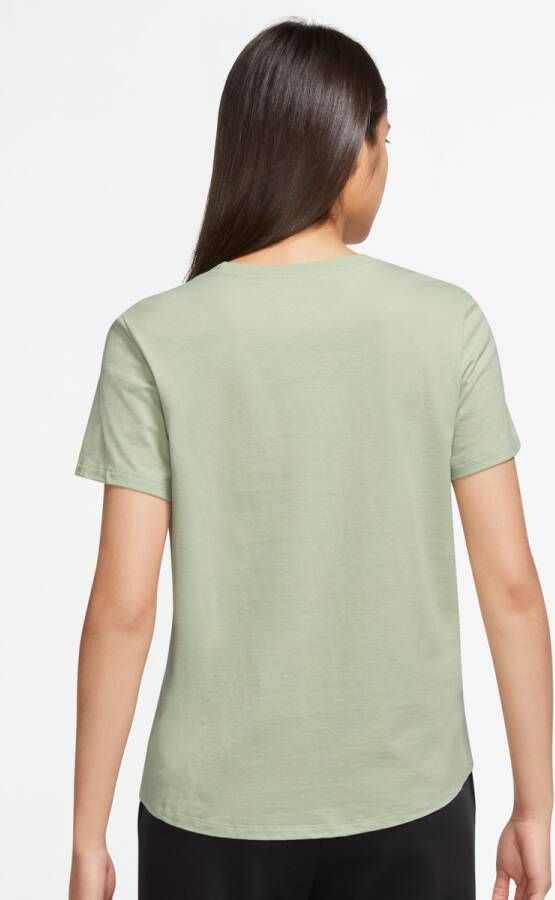 Nike Sportswear Club Essentials T-shirt T-shirts Kleding honeydew white maat: XS beschikbare maaten:XS S L XL