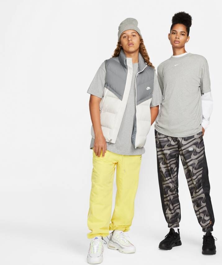 Nike Sportswear Essentials T-Shirt
