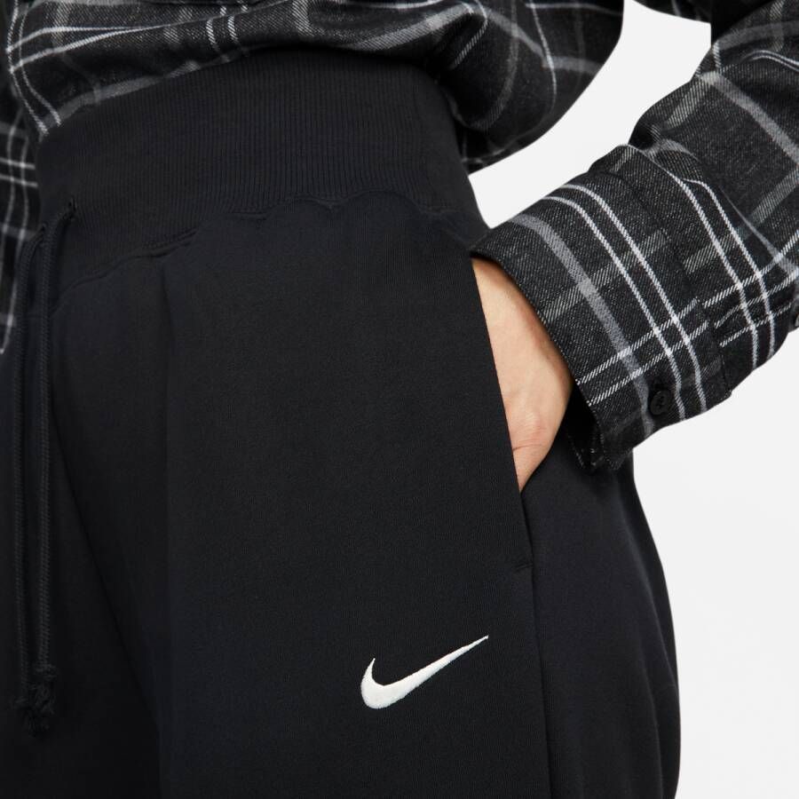 Nike Sportswear Phoenix Fleece High-waisted Oversized Sweatpants Trainingsbroeken Dames black sail maat: S beschikbare maaten:S M L XL
