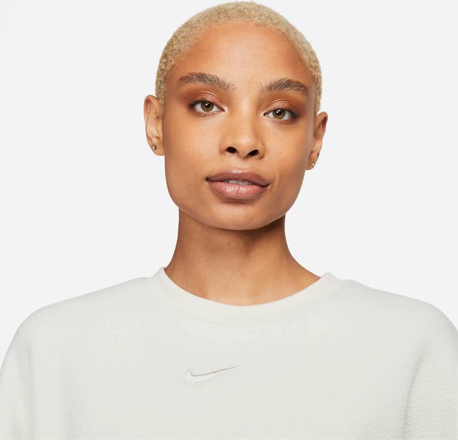 Nike Sportswear Plush Women's Mod Crop Crew-Neck Sweatshirt