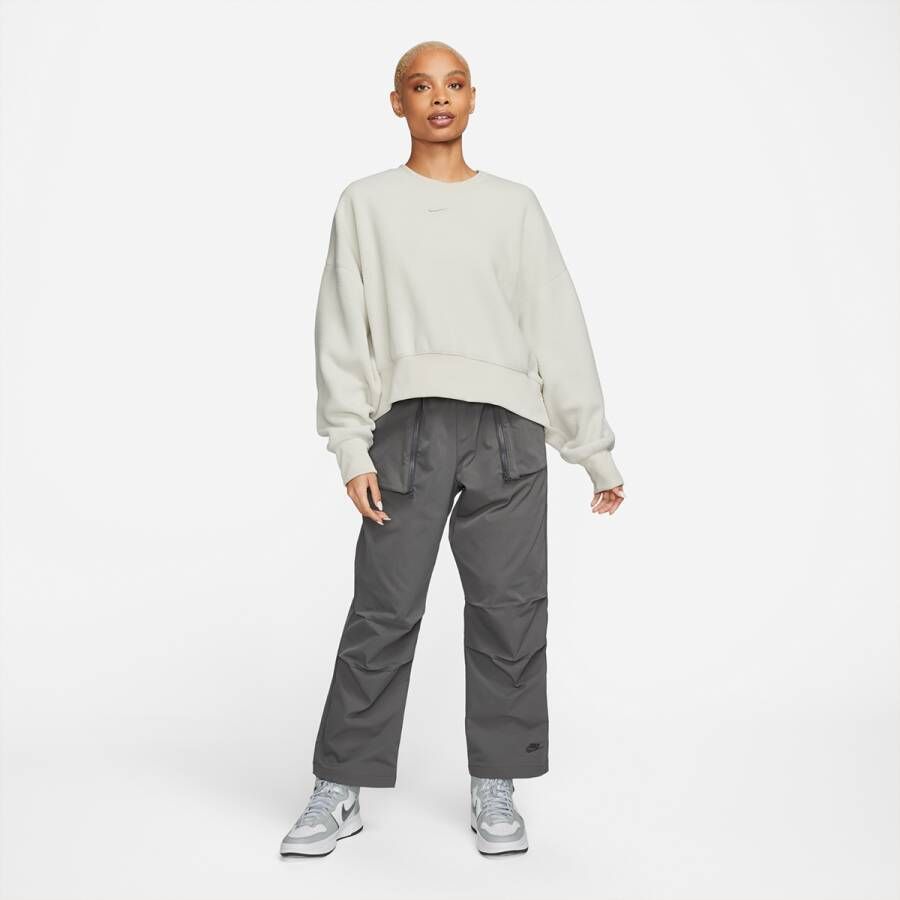 Nike Sportswear Plush Women's Mod Crop Crew-Neck Sweatshirt