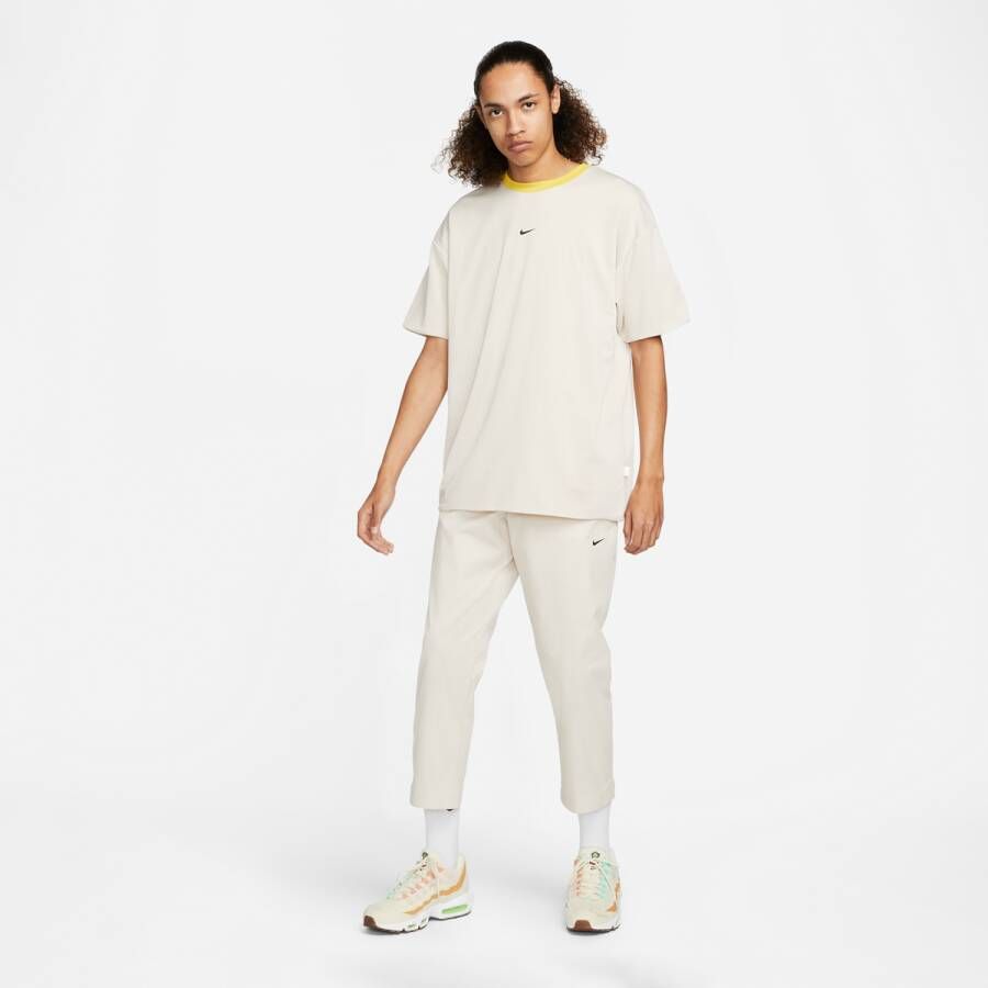 Nike Sportswear Style Essentials Reversible Short-sleeve Top T-shirts Kleding lt orewood brn vivid sulfur maat: S beschikbare maaten:S