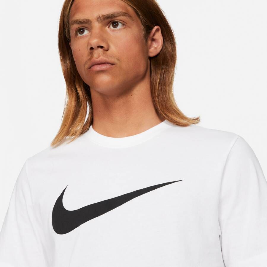 Nike Sportswear Swoosh T-Shirt