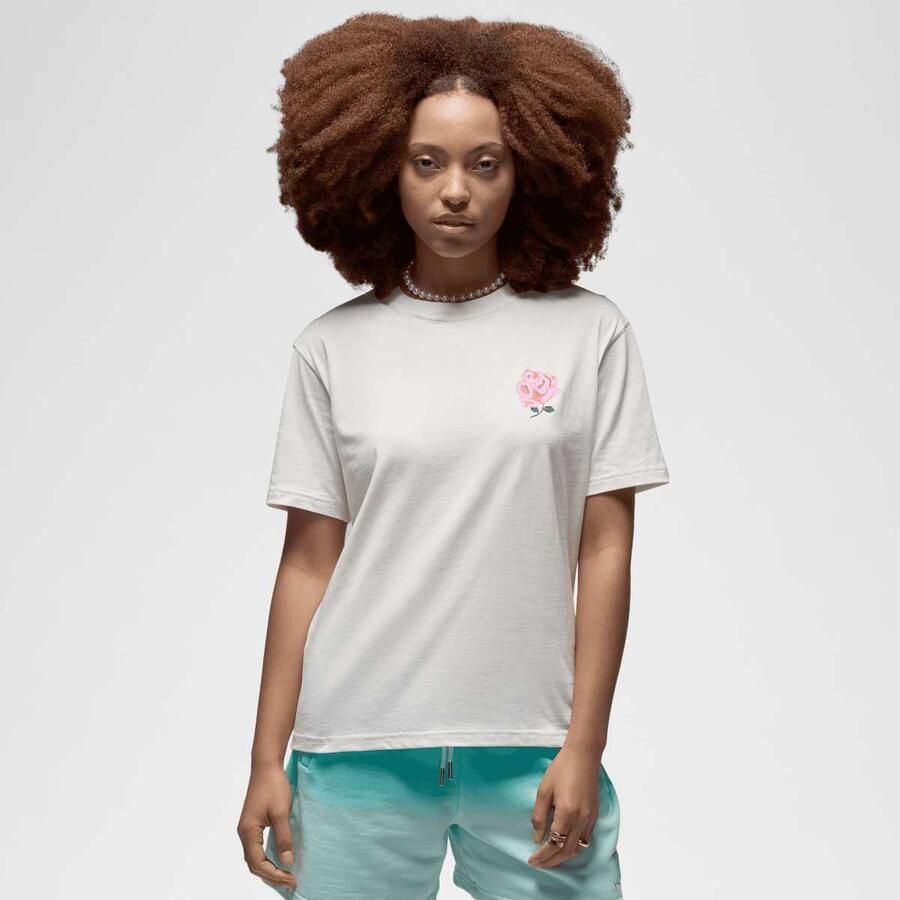 Jordan Girlfriend Graphics Tee Rose Women T-Shirts & Polo's beige Maat XS Kleding - Foto 3